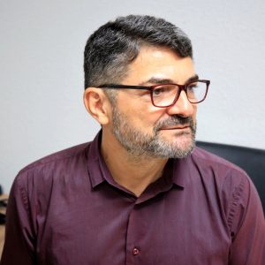 Prof. Dr. Antônio Carlos dos Santos (UFS)